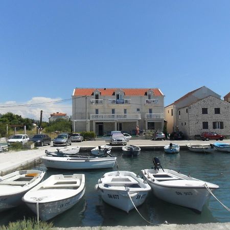 Villa Menalo Hodilje Екстер'єр фото
