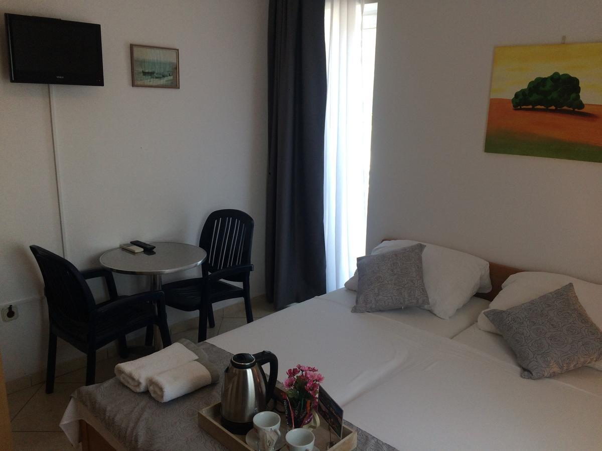 Villa Menalo Hodilje Екстер'єр фото
