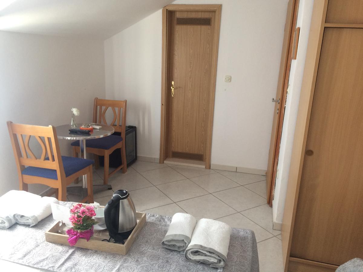 Villa Menalo Hodilje Екстер'єр фото