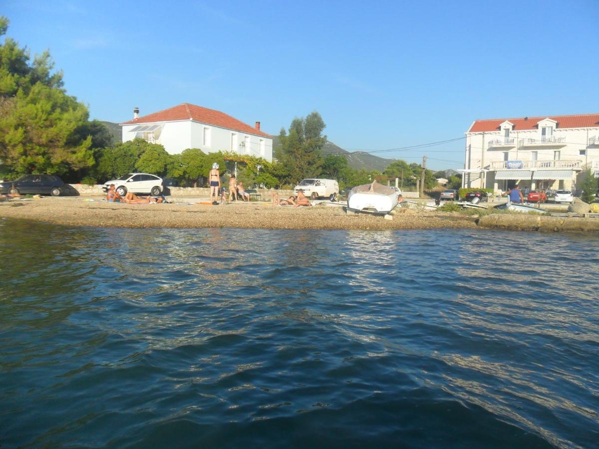 Villa Menalo Hodilje Екстер'єр фото